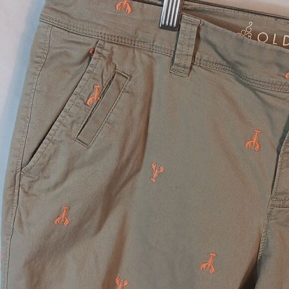 Old Navy Lobster/Crawfish Embroidered Stretch Cargo Roll Up Pants - Picture 2 of 8